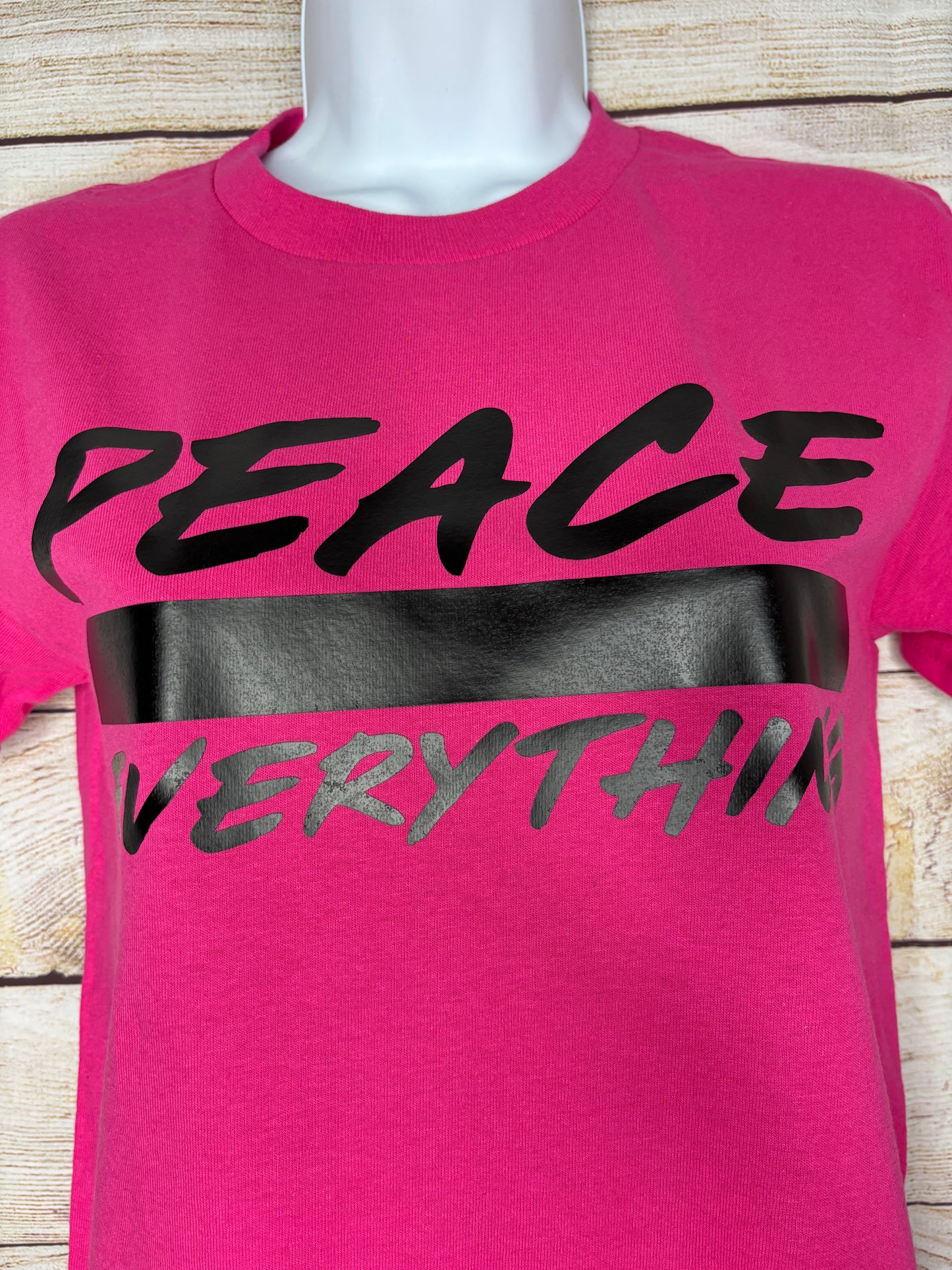 Peace Over Everything T-SHIRT Pink